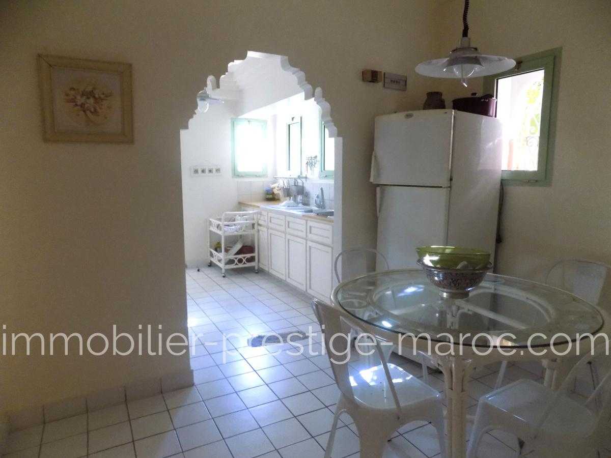 Apartment Duplex-Palmeraie-Jardin-Piscine-4 chambres  Advantages