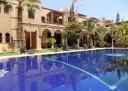 Villa Villa 10 chambres -2 piscines-luxueux spa Avantages