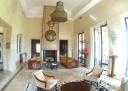 Villa Area 1 600 m²