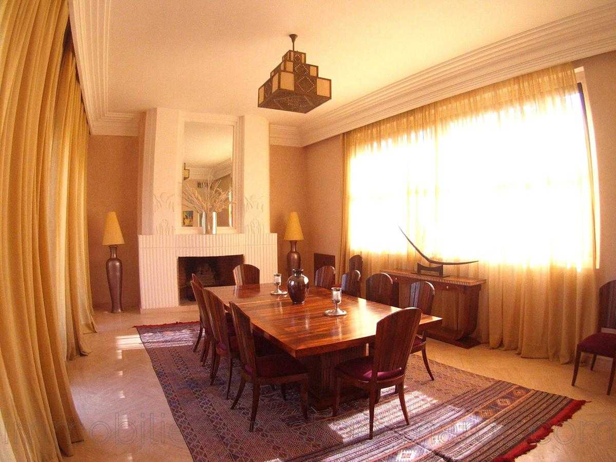 Villa Ground area 14 000 m²