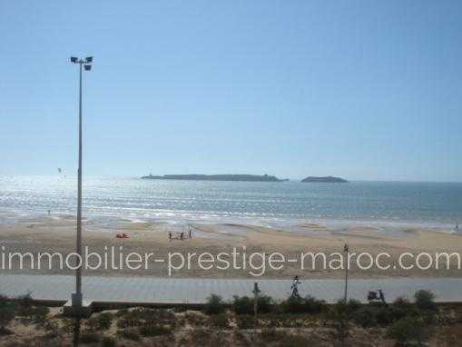 VILLA EN PREMIERE LIGNE, ZONE R+3 A ESSAOUIRA