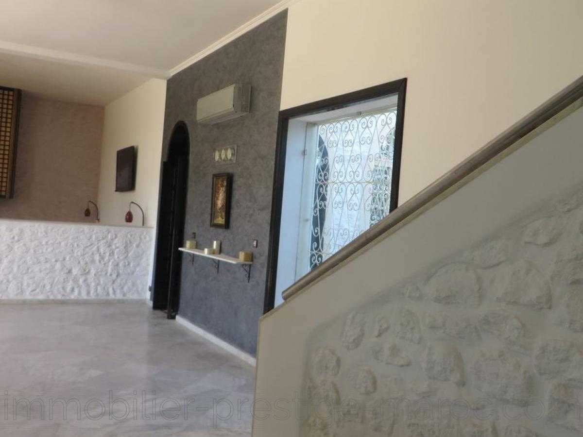 Villa Area 420 m²