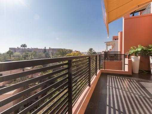 Duplex contemporain face aux jardins Majorelle