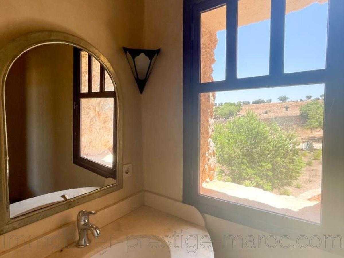 Guest House 6 Bathroom