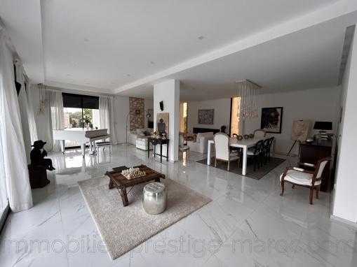 Très belle villa contemporaine, 5 ch, titrée.