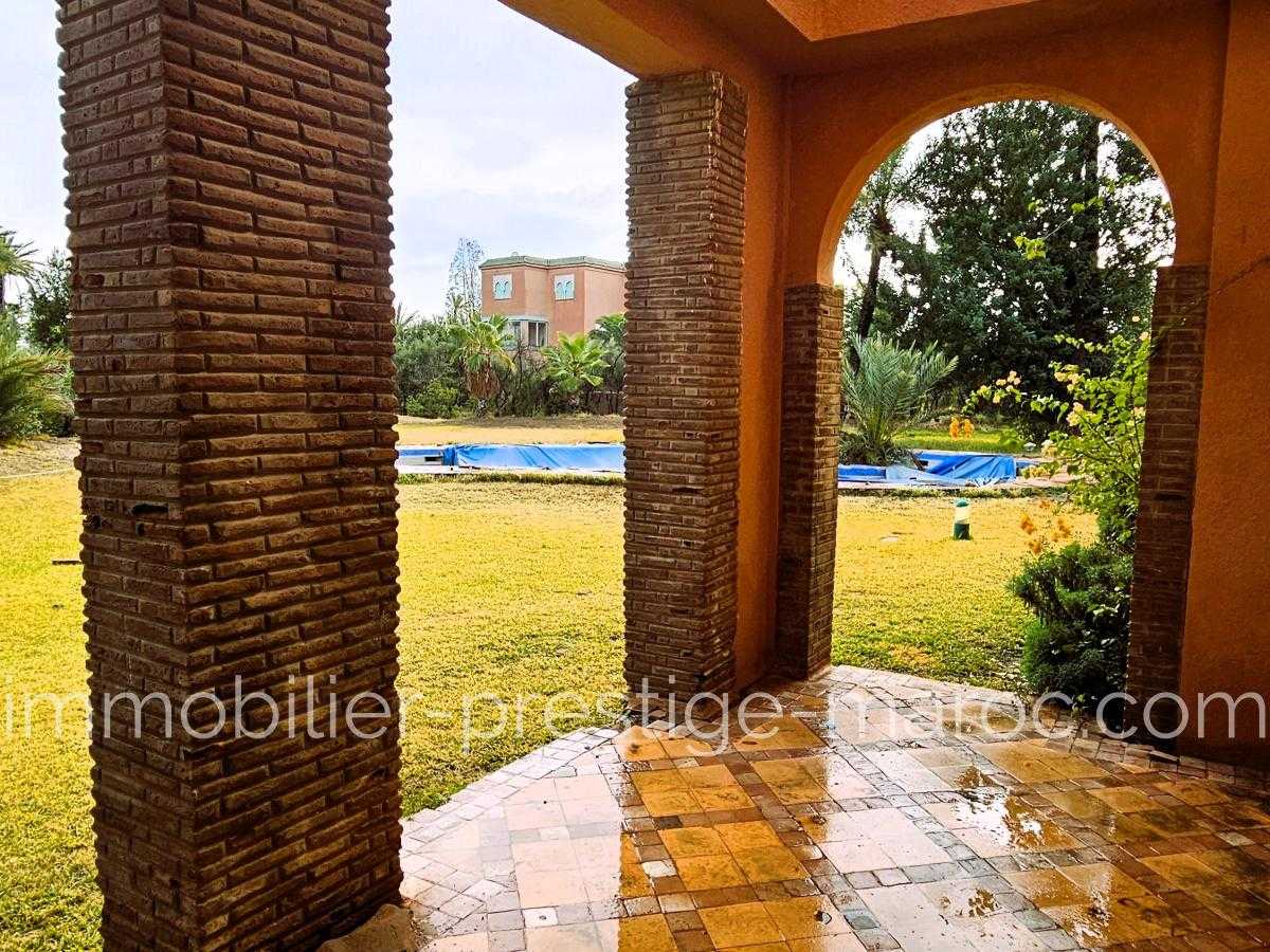 Villa Ground area 2 665 m²